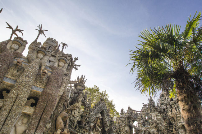 LE PALAIS IDÉAL DU FACTEUR CHEVAL EN DRÔME DES COLLINES